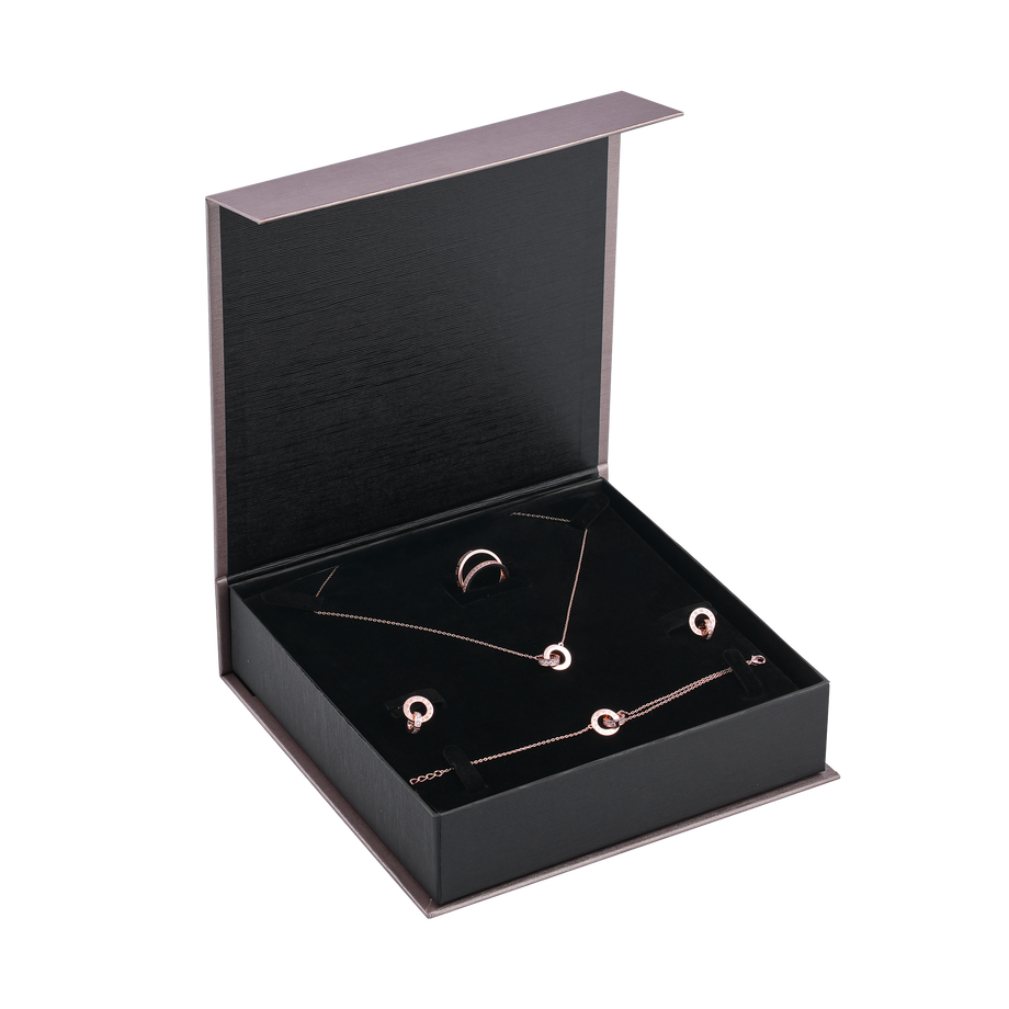 Papillon Four-Piece Set &ndash; B-S04925-G