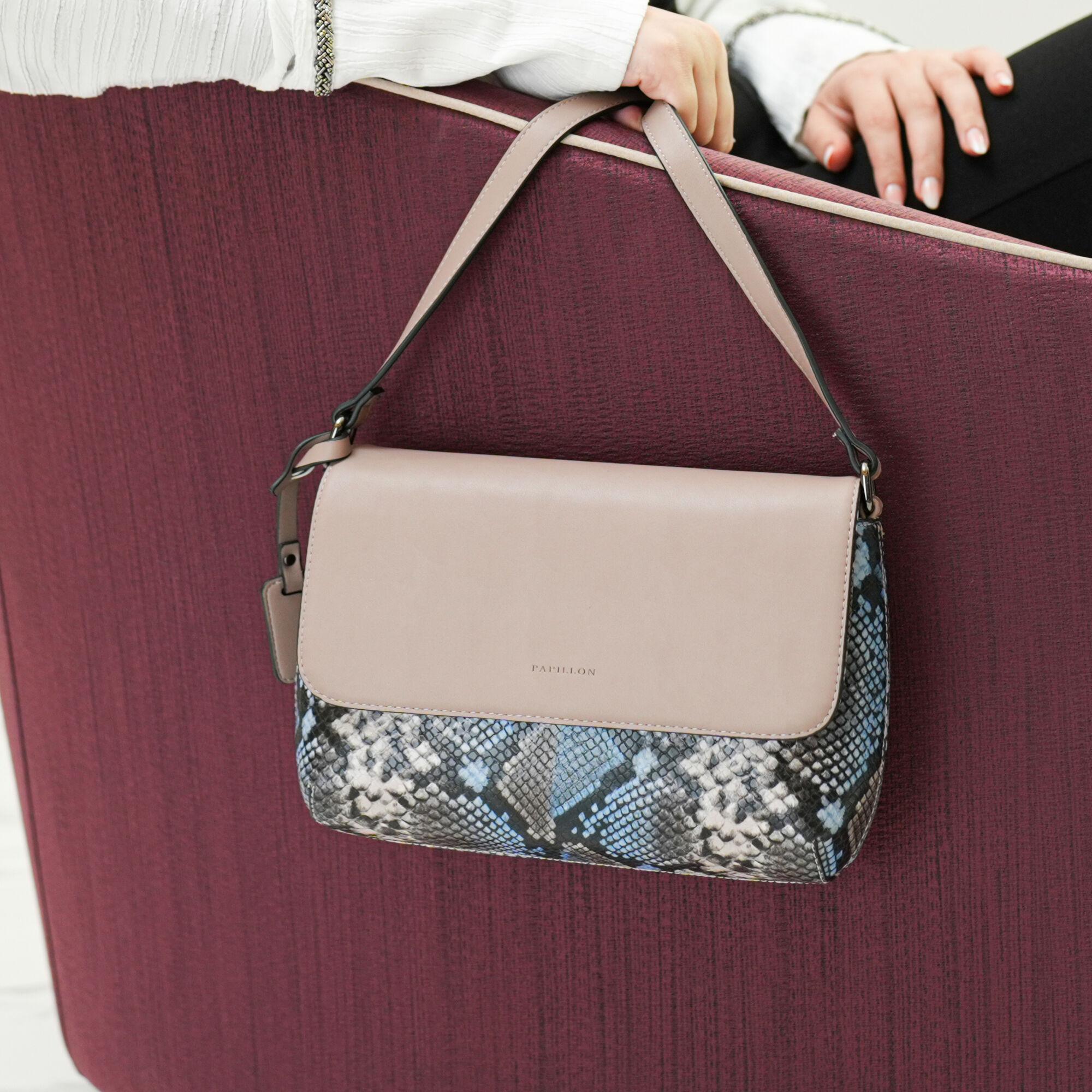 شنطة بابيون كروس باج كاكي - شنط نسائي - NOR-81360B